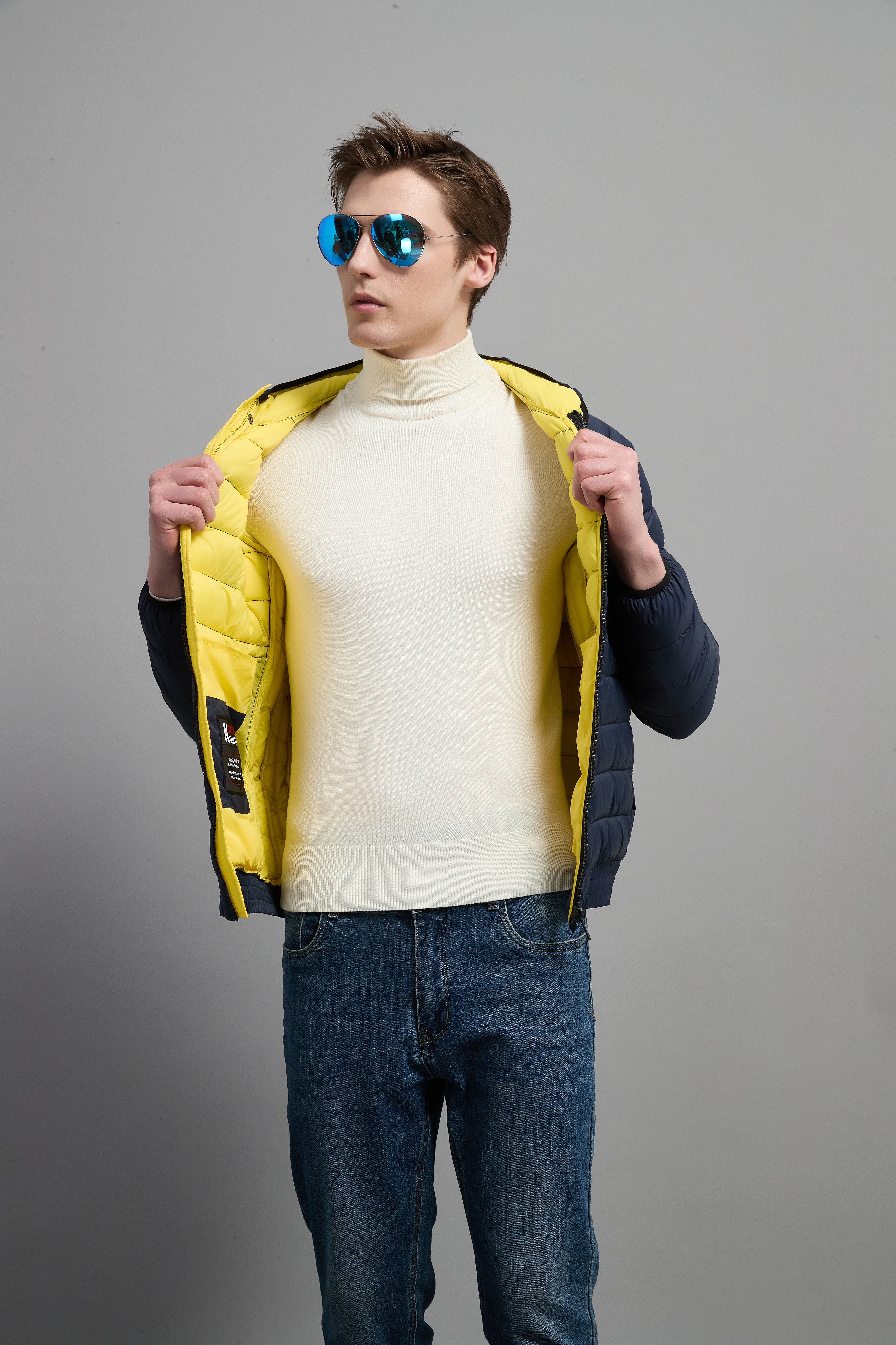 Val Men Light Weight Insulated Jacket Navy